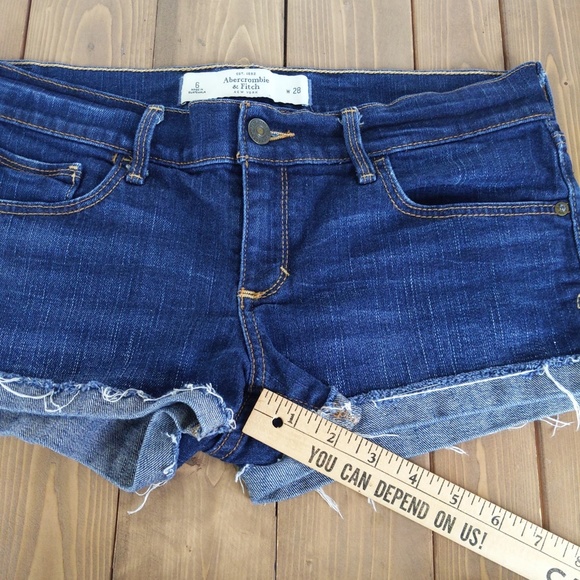 Abercrombie & Fitch Dark Wash Raw Hem Jean Shorts - Picture 5 of 11